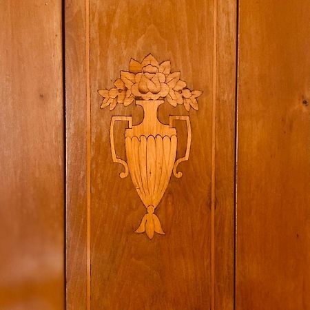 Zu Pippo'S House Apartment Catania Bagian luar foto