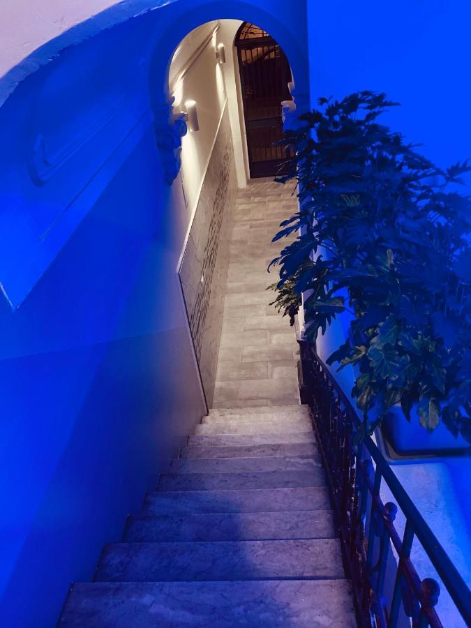 Zu Pippo'S House Apartment Catania Bagian luar foto